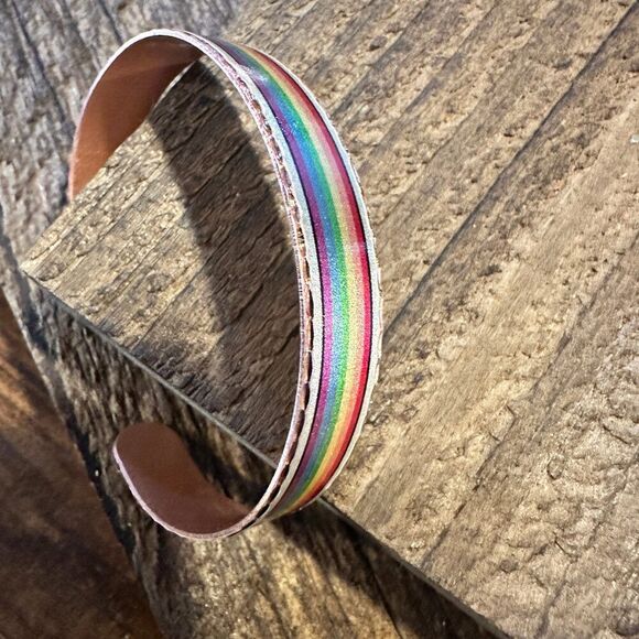 Handmade Boho Copper Narrow Cuff Bracelet, Diamond Cut Rainbow Pride Design, Gi - Picture 6 of 9